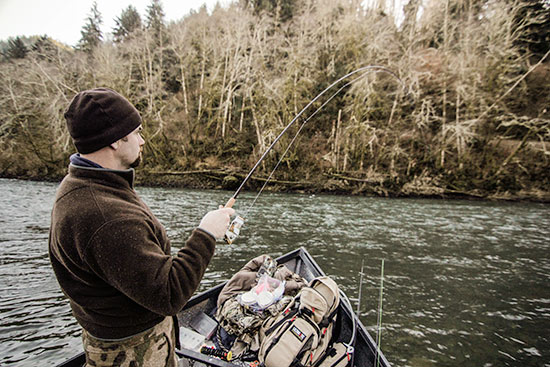 winter Steelhead fishing on the trask river with guide Lance Fisher